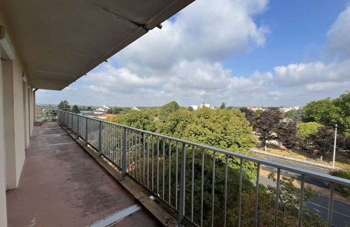 Vente appartement 4 pièces 81 m² Angoulême (16000) — photo 4