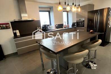 Appartement 3 pièces 151500 €