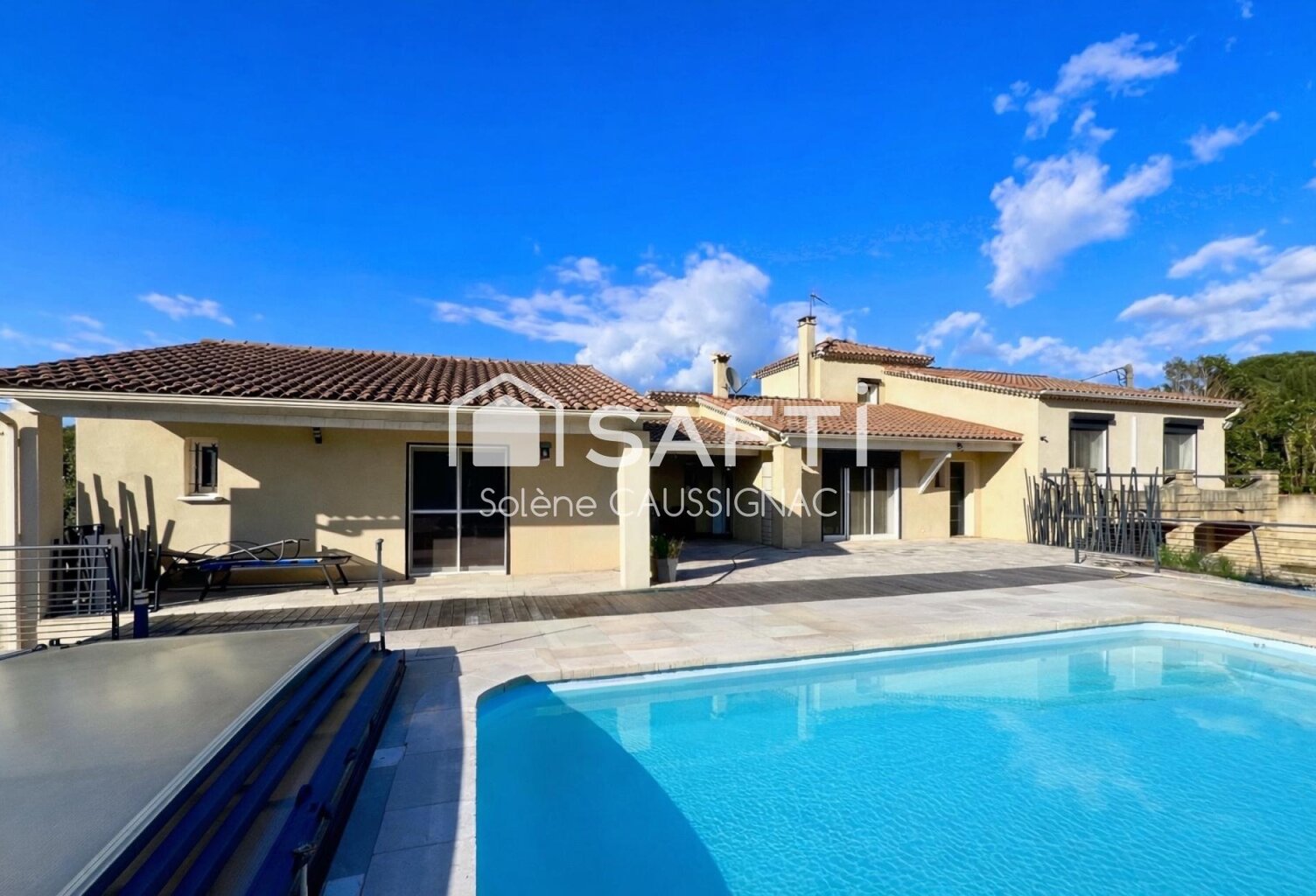 Maison rénovée de 188 m², 5 chambres, piscine, 3 grands garages — photo 1