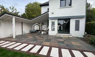 Maison 6 Pièces 141 m² à vendre à Saint-Germain-des-Fossés (03260)