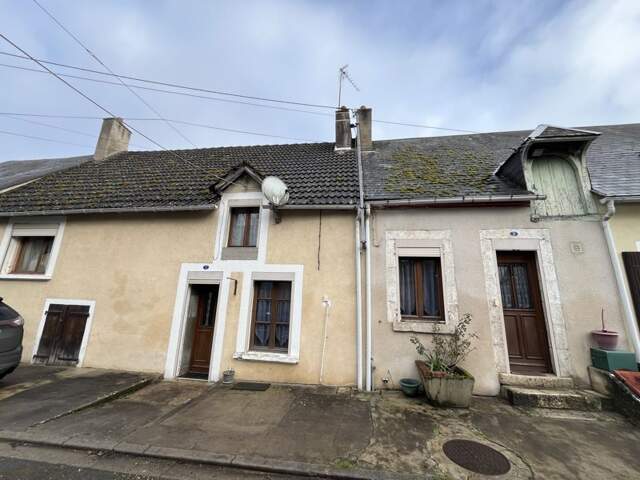 Maison 4 pièces 97 m² à Chârost — photo du bien