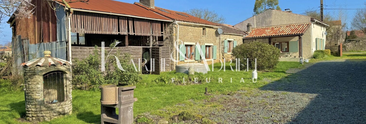 Maison 11 Pièces 365 m² à vendre à Saint-Hilaire-des-Loges (85240)