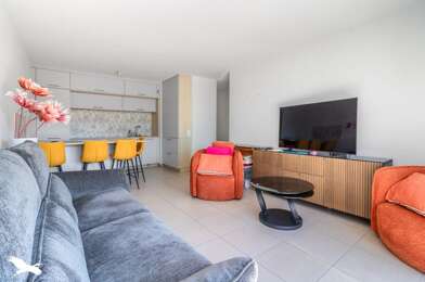 Appartement 3 pièces 270810 €