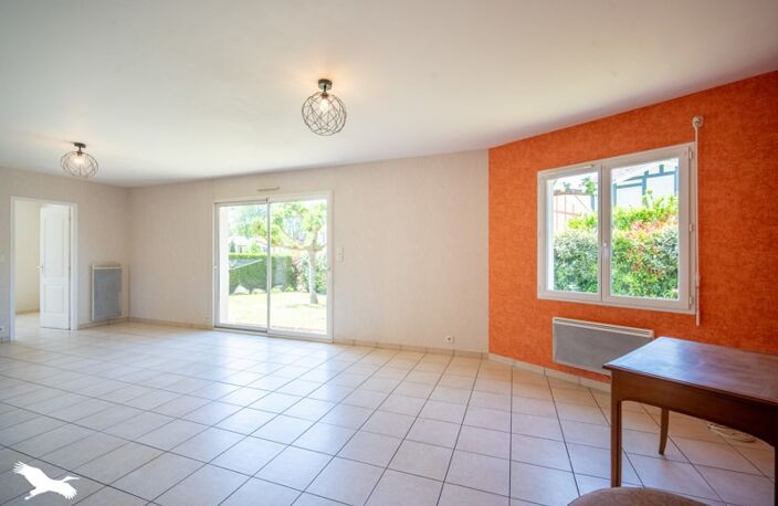 Contemporaine de 5 pièces principales — photo 4