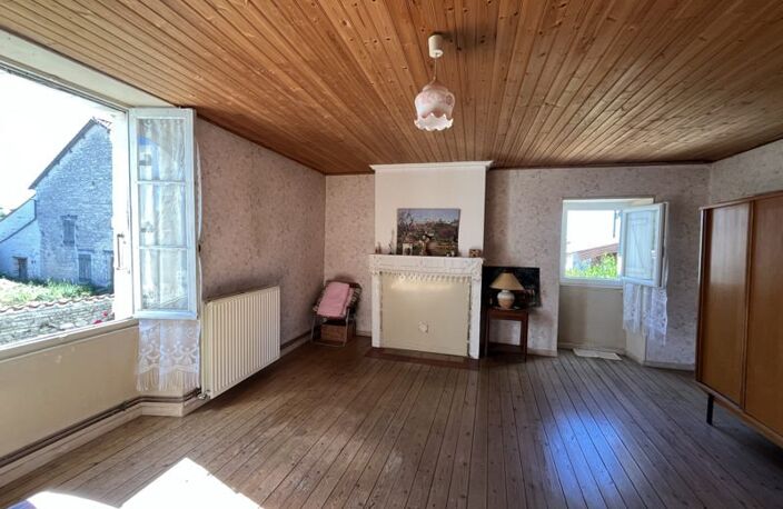 Maison en pierre de 5 pièces principales — photo 3