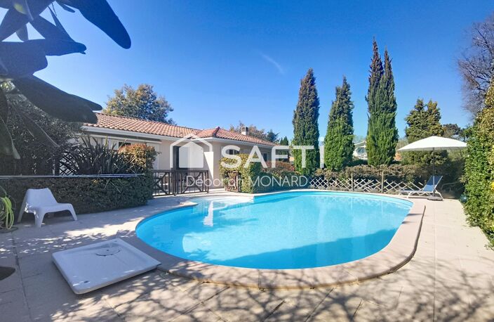 MAISON FAMILIALE - PISCINE - SAINT MEDARD EN JALLES — photo 2