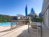 MAISON FAMILIALE - PISCINE - SAINT MEDARD EN JALLES — photo 3