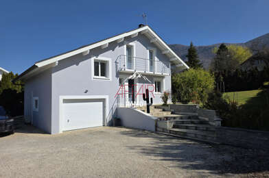 Maison 5 pièces 880000 €