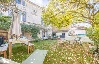 Maison de ville de 8 pièces principales — photo du bien