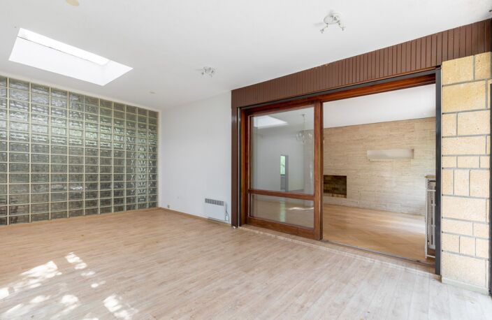 Bureau — photo 3