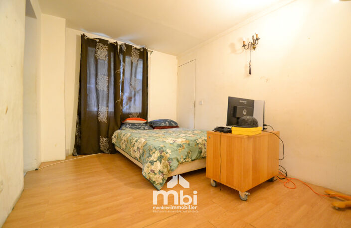 MAISON 4 CHAMBRES - — photo 4