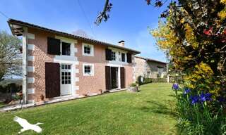 Maison 6 Pièces 132 m² à vendre à Écuras (16220)