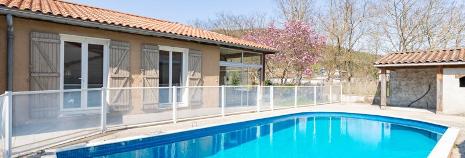 Maison 5 Pièces 104 m² à vendre à Fougax-et-Barrineuf (09300)