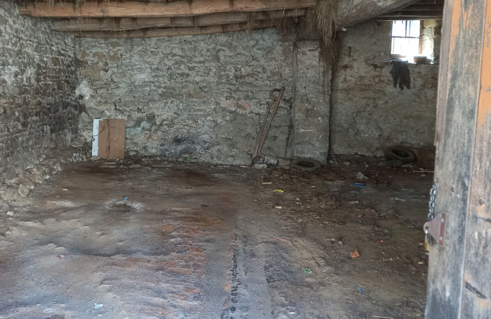 GARAGE — photo 4