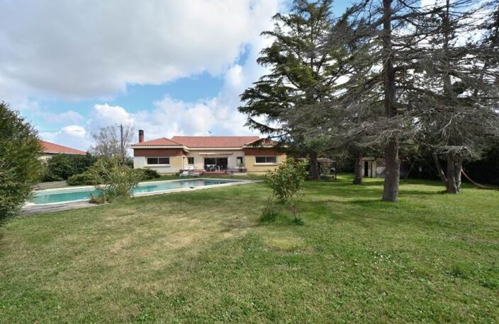 Vente maison 7 pièces 202 m² Pinsaguel (31120) — photo 2