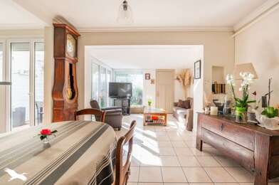 Maison 5 pièces 521250 €