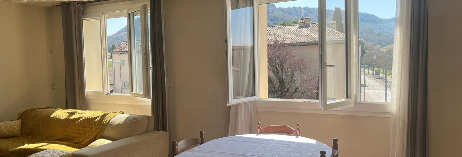 Appartement 5 Pièces 86 m² à vendre à Saint-Paul-Trois-Châteaux (26130)