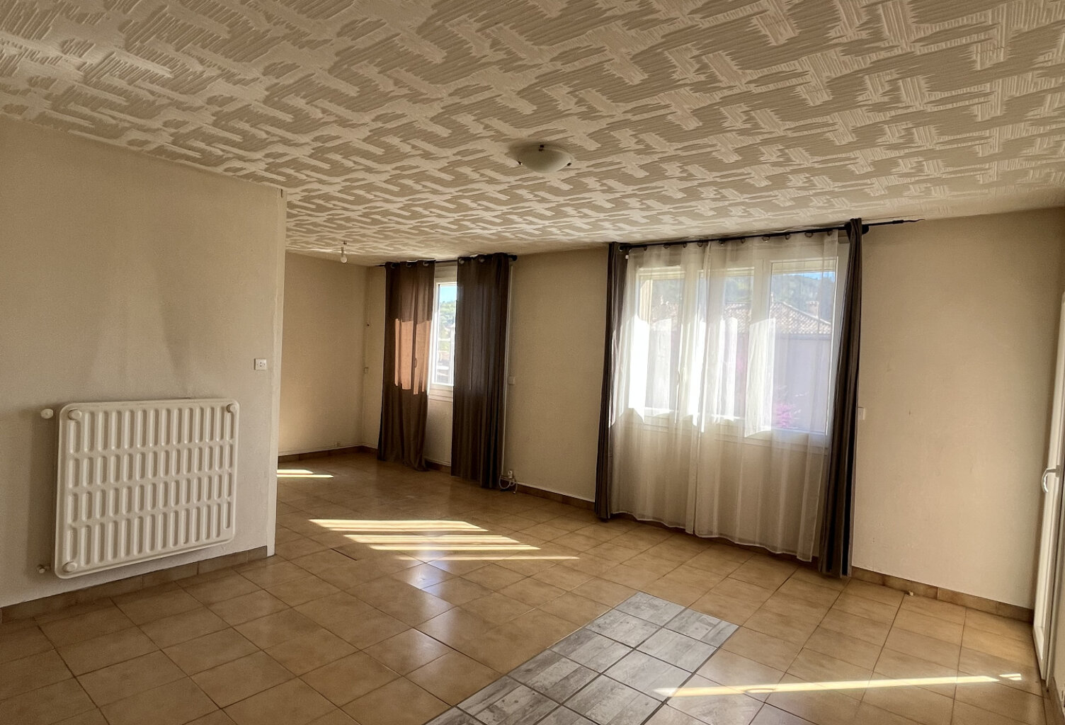 Appartement T5 de 86.70 m2 — photo 1