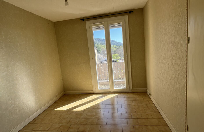 Appartement T5 de 86.70 m2 — photo 5