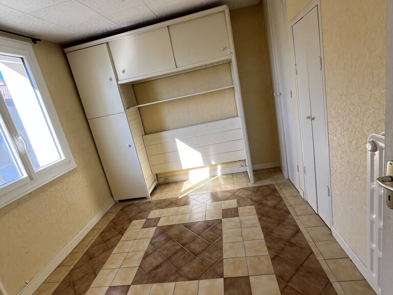 Appartement T5 de 86.70 m2 — photo 1