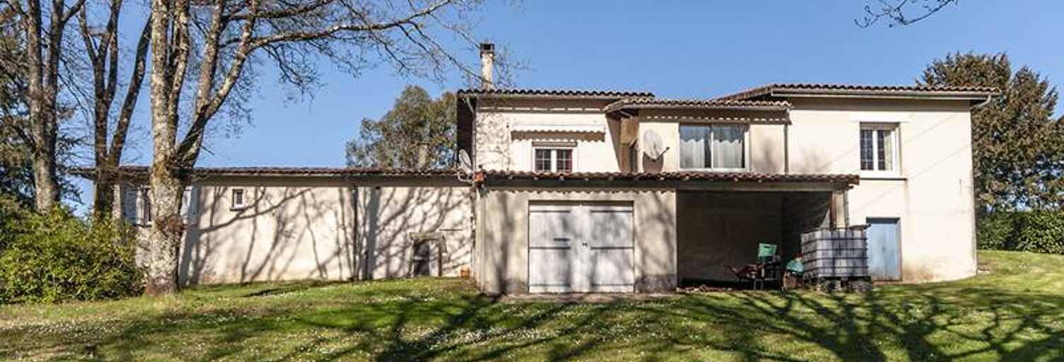 Maison 8 Pièces 187 m² à vendre à Nontron (24300)
