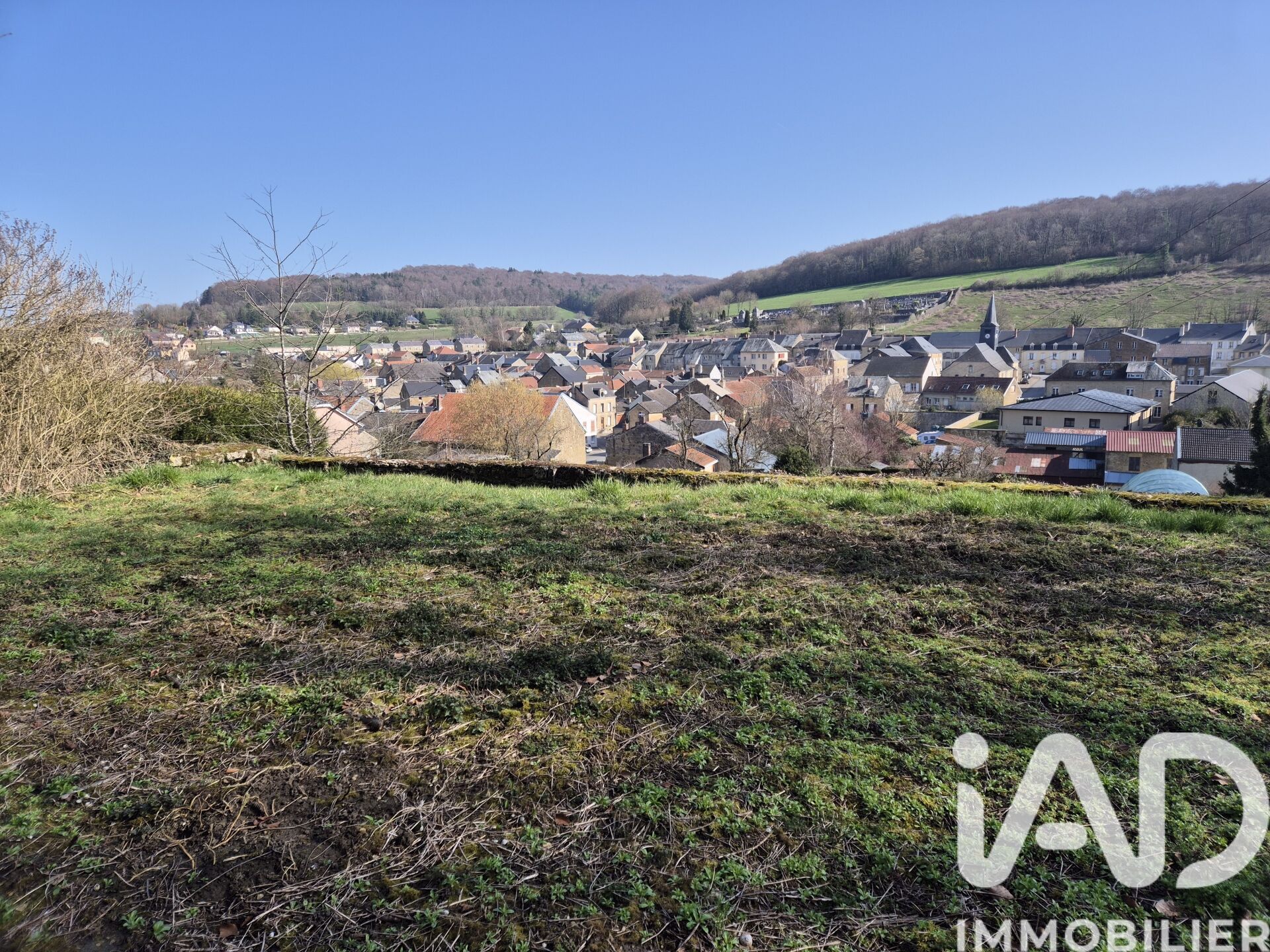 Raucourt-Et-Flaba - 619m²