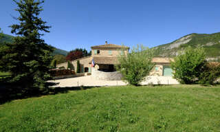 Maison 6 Pièces 270 m² à vendre à Sisteron (04200)