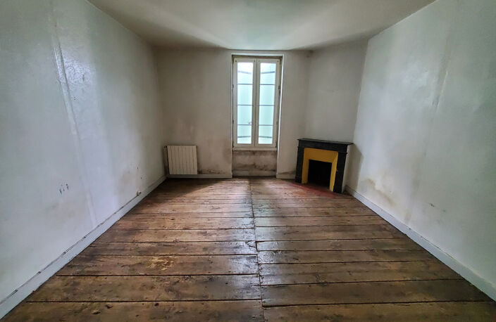 MARMANDE : maison de ville à vendre avec 4 chambres, terrasse et garage. — photo 5