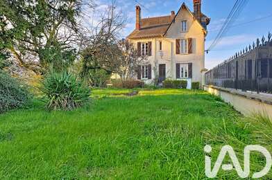 Maison 8 pièces 250000 €