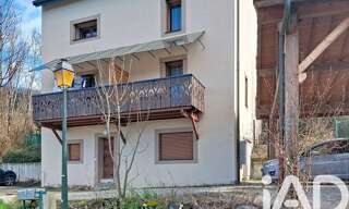 Immeuble  238 m² à vendre à Machilly (74140)