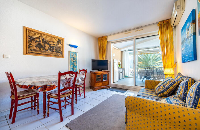 A VENDRE 2 PIECES 46M2 +  LOGGIA ET TERRASSE DE 26M2 A LA CO — photo 2