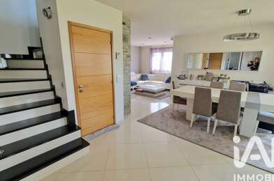 Maison 7 pièces 549000 €