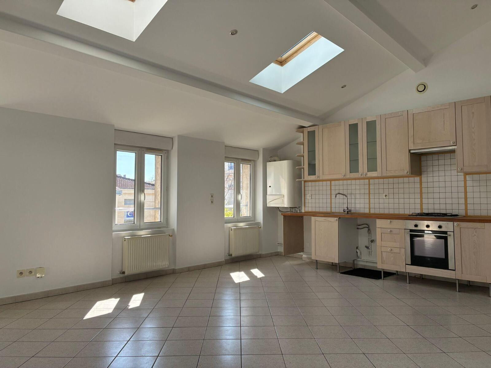 Appartement  T3 à louer Valence 26000