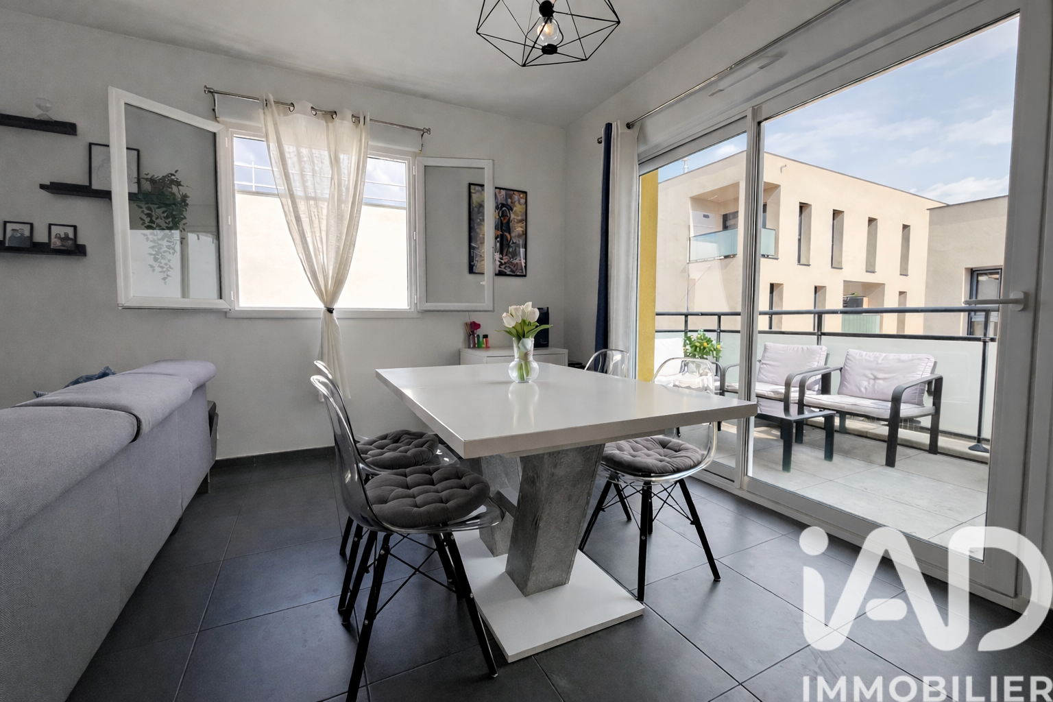 Vente Appartement 3 pièces - Photo 2