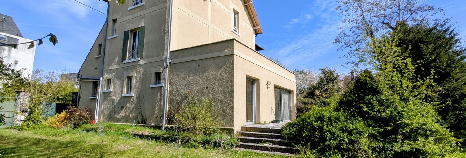 Maison 8 Pièces 199 m² à vendre à Vernouillet (78540)