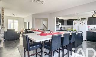 Maison 10 Pièces 246 m² à vendre à Le Coudray-Montceaux (91830)