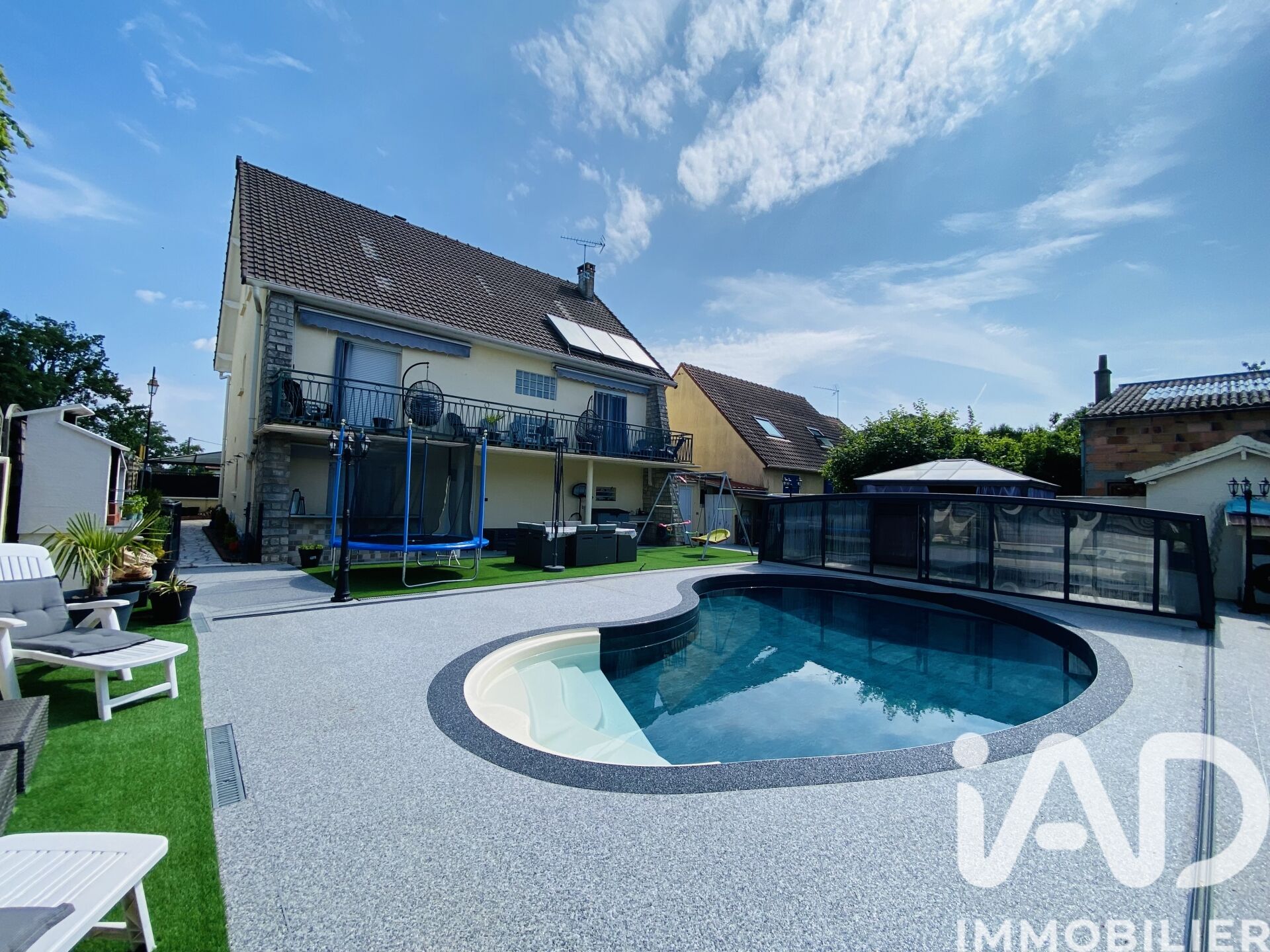 Vente Maison/villa 10 pièces - Photo 2