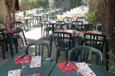 Commerce  440000 €