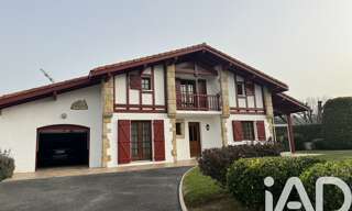 Maison 7 Pièces 165 m² à vendre à Hasparren (64240)