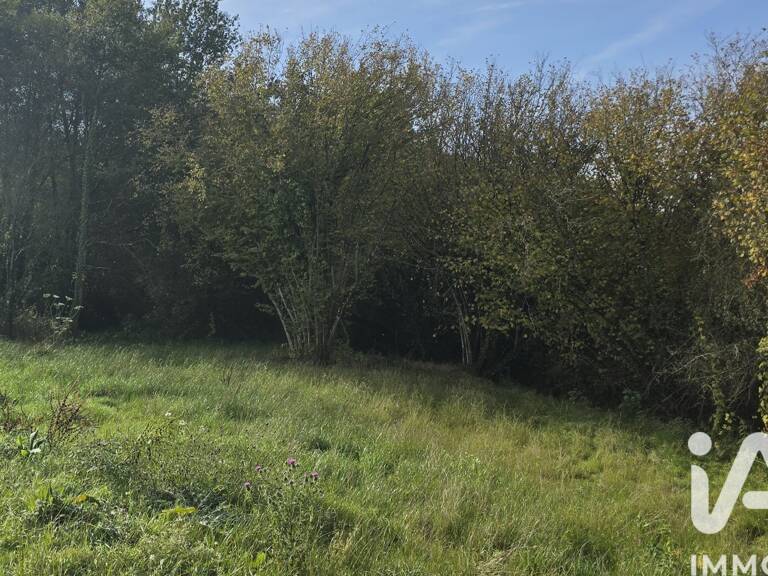 Vente Terrain 4 424 m&sup2; — photo 1