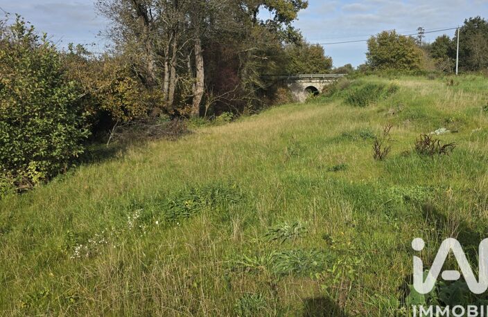 Vente Terrain 4 424 m&sup2; — photo 3