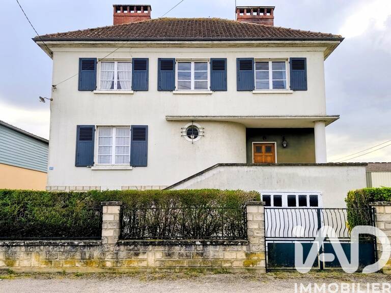 Vente Maison/villa 6 pièces — photo 1
