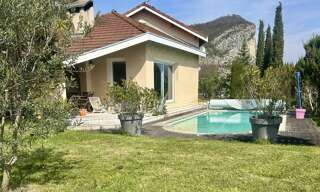 Maison 5 Pièces 109 m² à vendre à Claix (38640)