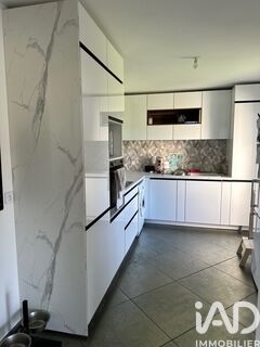 Vente Maison/villa 5 pièces - Photo 4