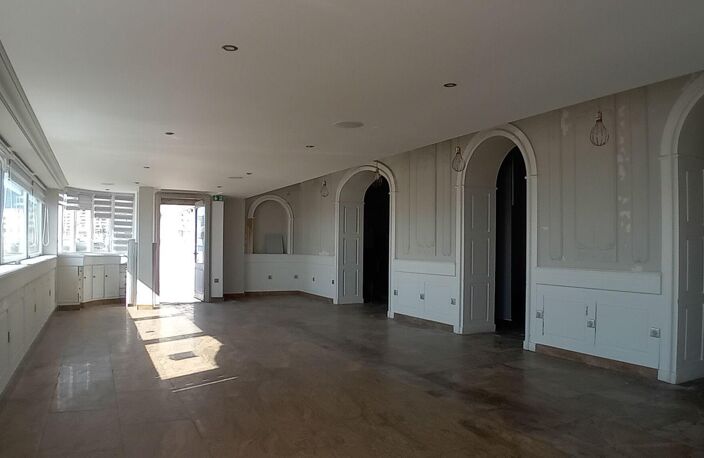 Vente Murs commerciaux 123 m&sup2; — photo 4