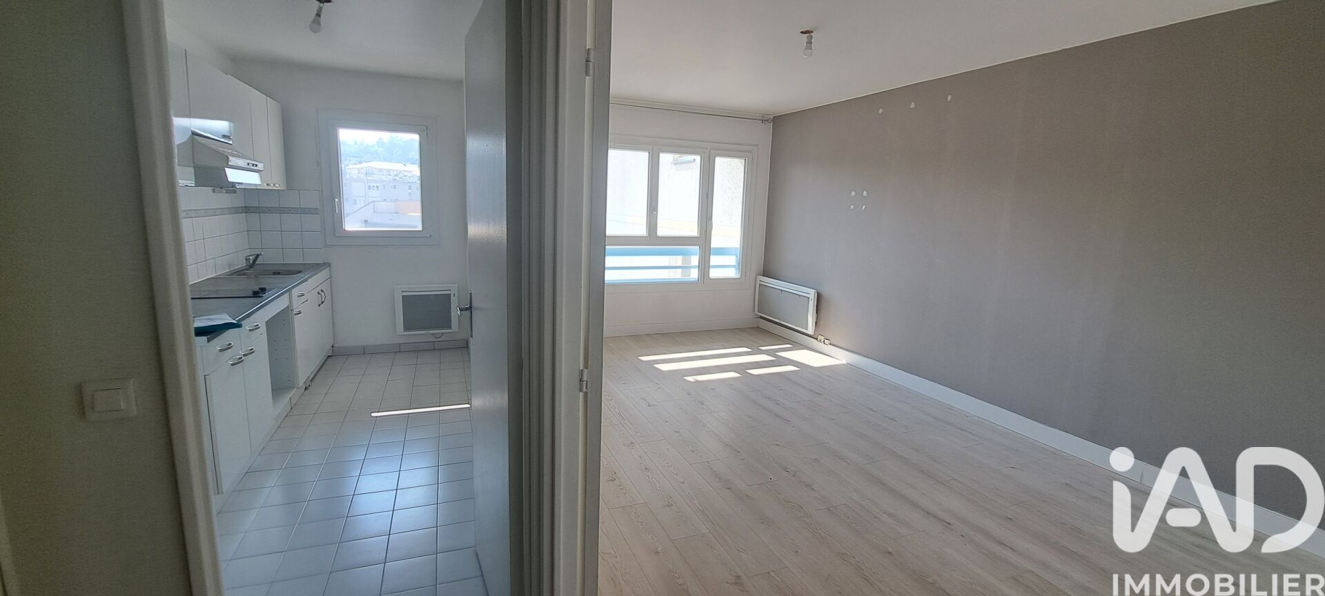 Vente Appartement 2 pièces - Photo 2