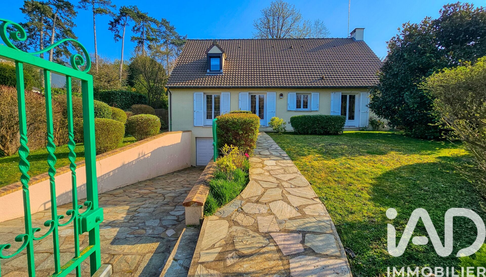 Vente Maison/villa 8 pièces - Photo 2