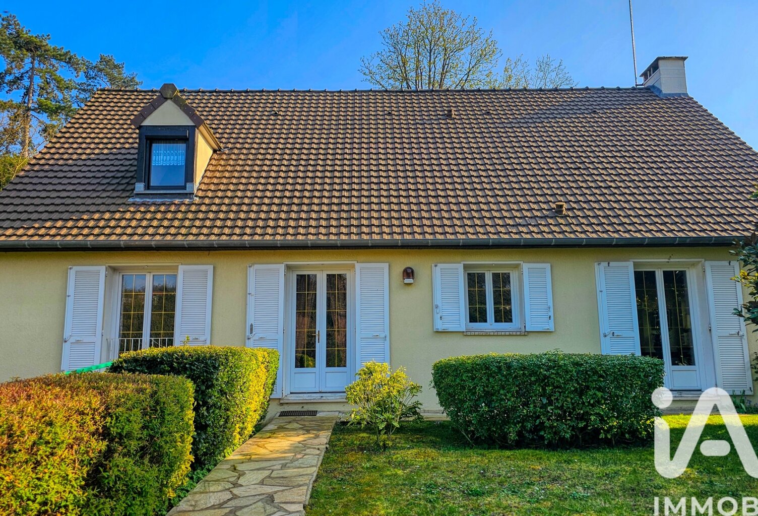 Vente Maison/villa 8 pièces — photo 1
