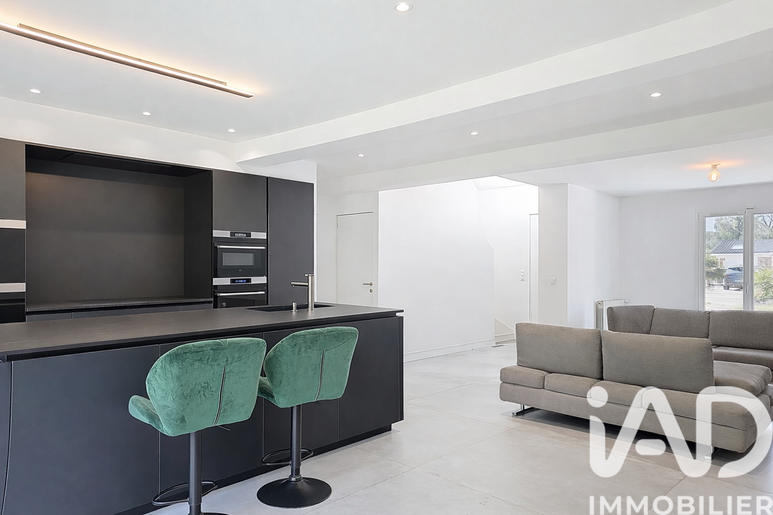 Vente Maison/villa 7 pièces - Photo 2