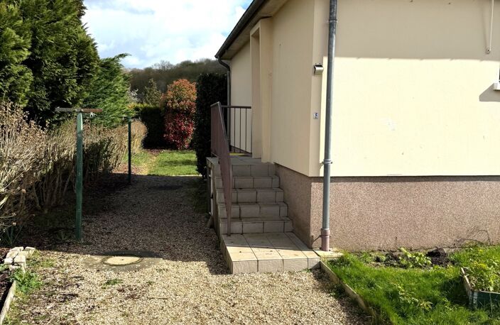 Vente Maison/villa 3 pièces — photo 2